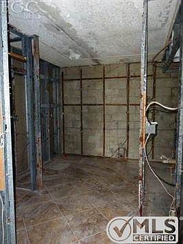 4th image of 100 Santa Clara Dr APT 9