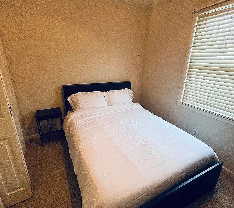 1st image of 4100 Wyndybrow Dr #5