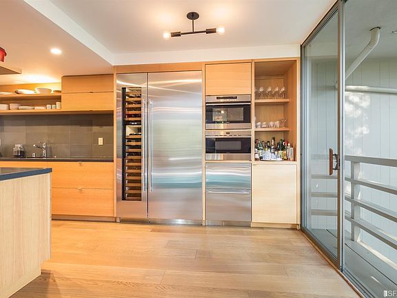 3rd image of 1100 Sharon Park Dr APT 31