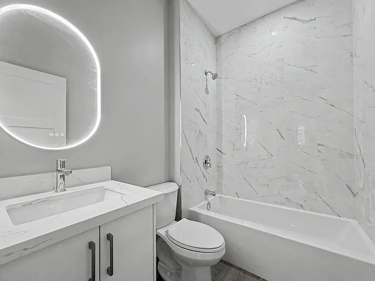 199 Pine St #8 — Photo 16
