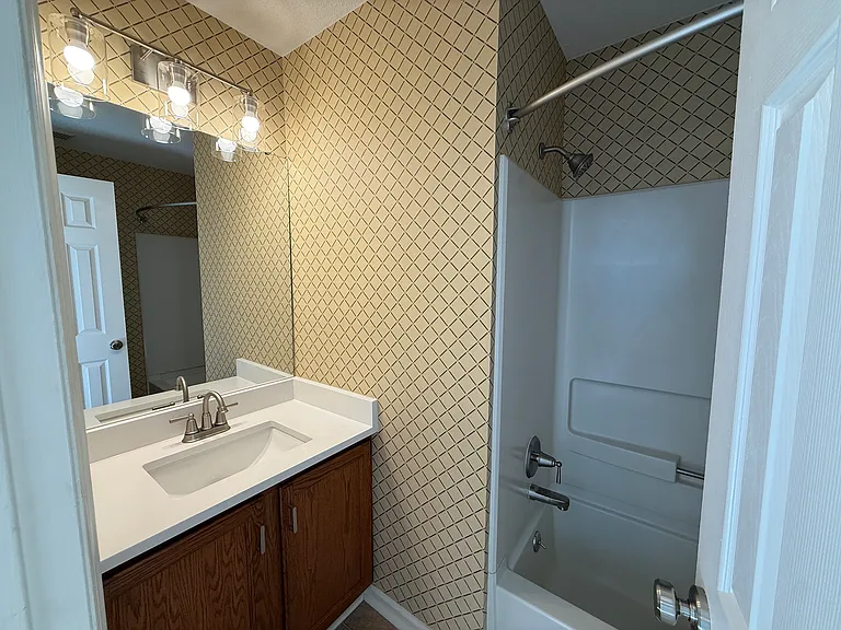 1456 Barton Place Dr — Photo 19