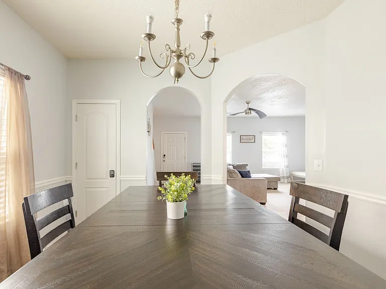 Imperial Cir SW — Photo 8