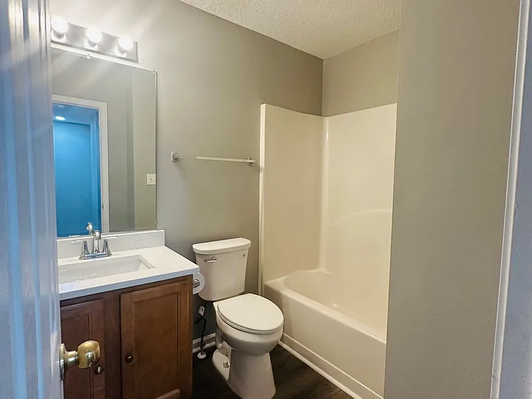 7302 Wagon Wheel Ct — Photo 10