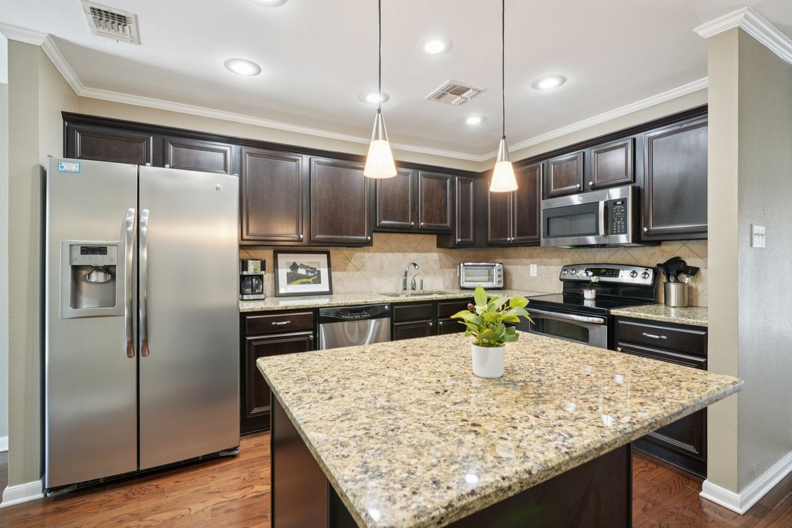 next background image