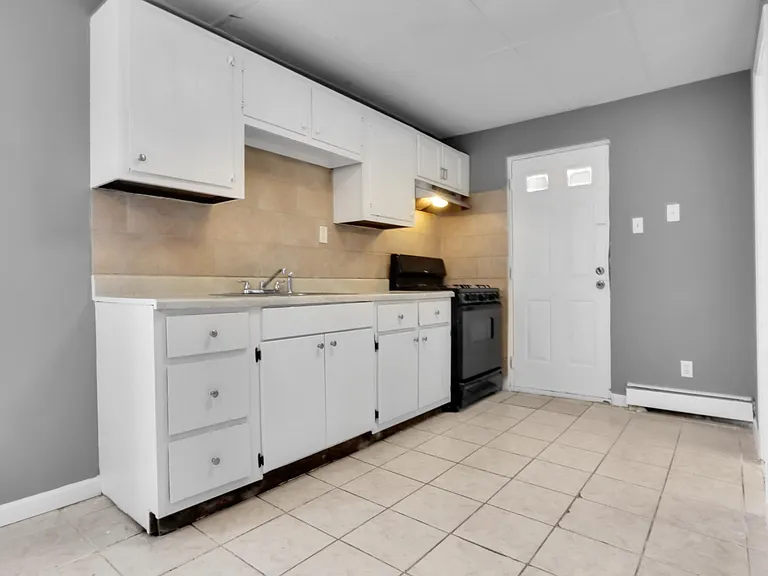 841 Rebecca Pl #1 — Photo 7