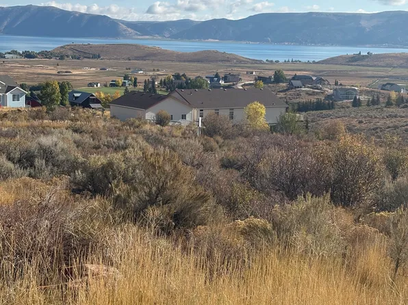 2822 S Bunch Grass Dr, Garden City, UT 84028