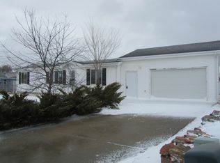 1497 Thomas Dr, Sheridan, WY 82801