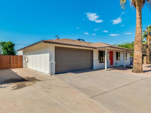 2nd image of 3158 E Gable Cir