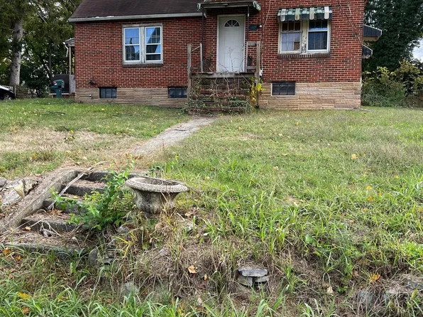 11829 Patrick Rd, Hagerstown, MD 21742