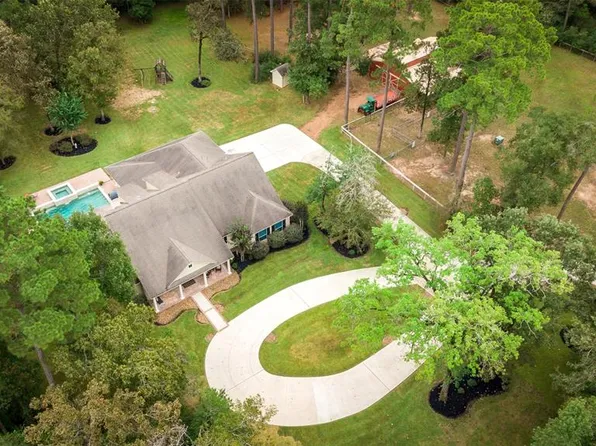 14305 Gabriel Pl, Conroe, TX 77384