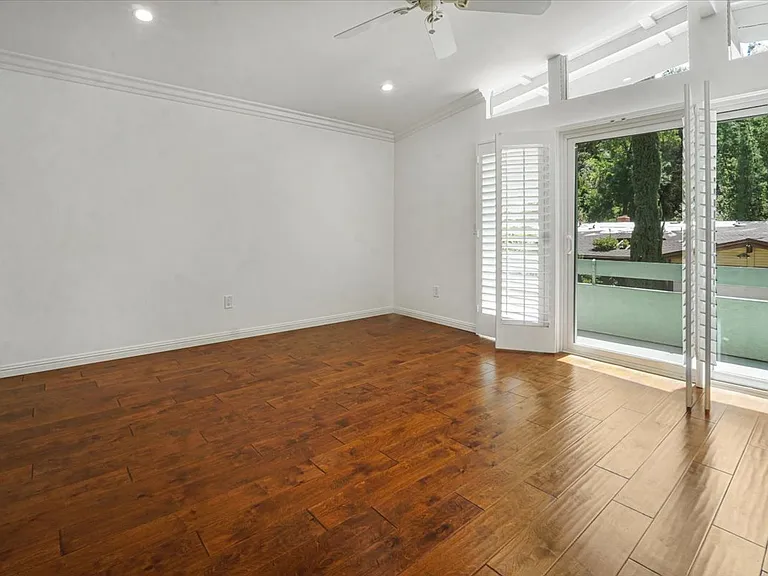 22903 De Kalb Dr — Photo 31