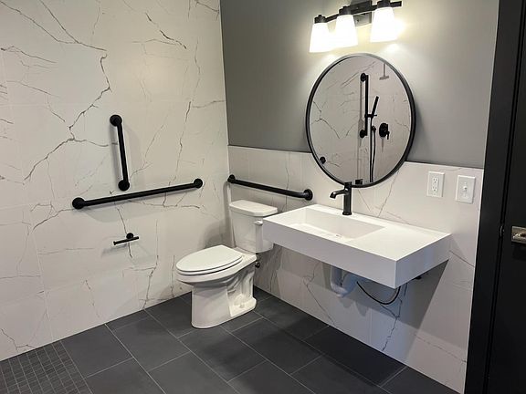Main Bath - Wet Room