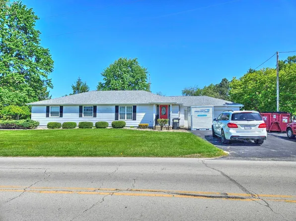 2132 E Cole Rd, Fremont, OH 43420