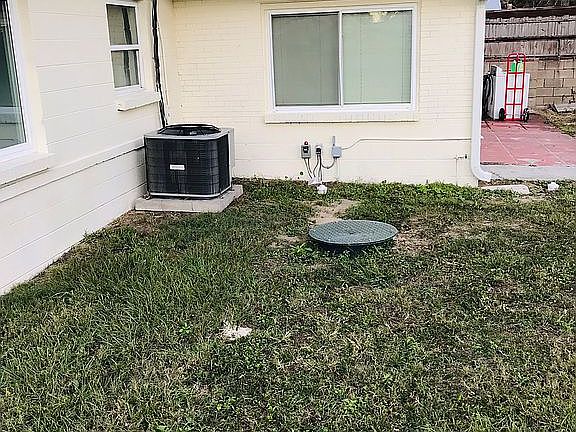 3rd image of 257 Monterey Ave