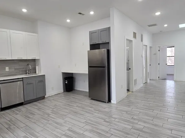 487 Ocean Avenue image 1 of 23