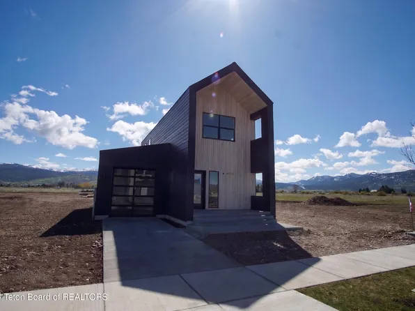 8747 Windy Ridge Rd, Victor, ID 83455