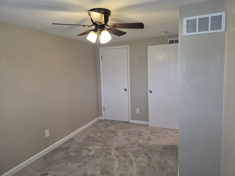 1040 Largo Way #1040 — Photo 14