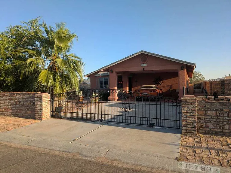 12793 E 45th Dr — Photo 1