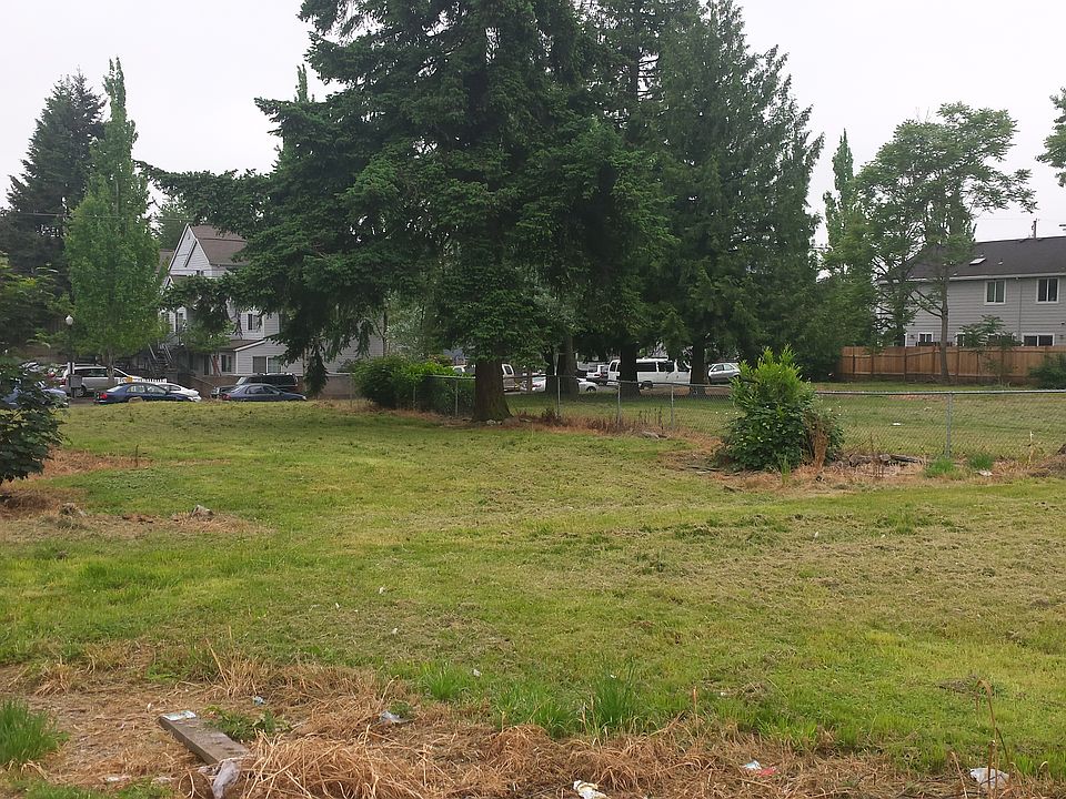 1st image of 1.29 Acres Commercial High Den. Residential #Undevelope
