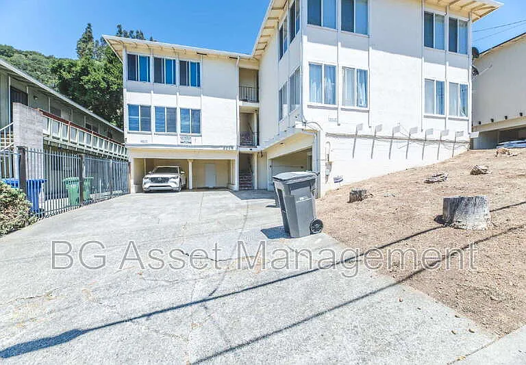 8049 Greenridge Dr #26 — Photo 18