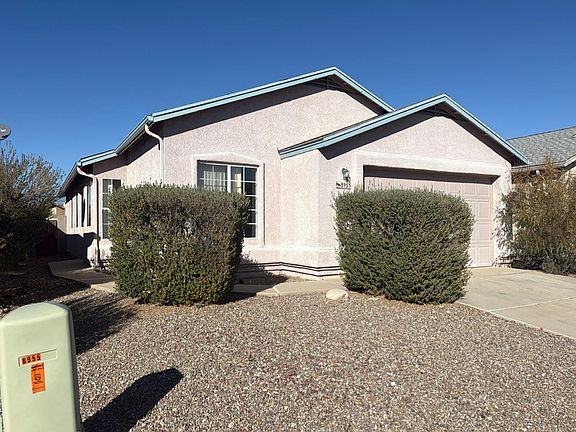 3rd image of 8955 E Weyburn Dr