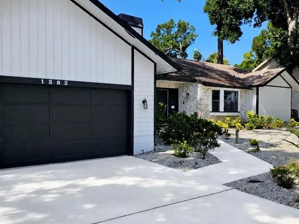 1382 Sutton Place Dr, Palm Harbor, FL 34683