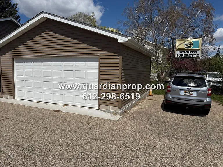 7535 Cloman Way — Photo 17