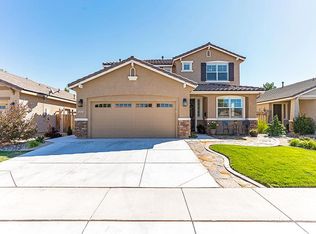 6860 Apus Dr, Sparks, NV 89436