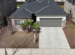 665 Phelps Dr, Merced, CA