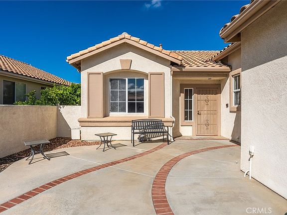 3rd image of 1851 Riviera Ave