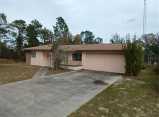 10585 N Spaulding Dr, Citrus Springs, FL 34433