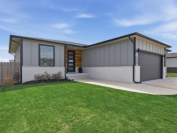 2nd image of 10409 W Basil St