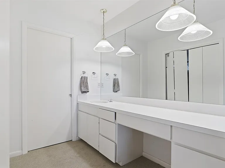6808 Mesa Dr — Photo 13