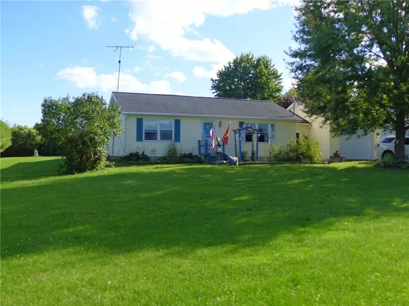 2229 Ferguson Rd, Stanley, NY 14561