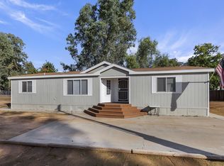 28562 Red Gum Dr, Lake Elsinore, CA 92532