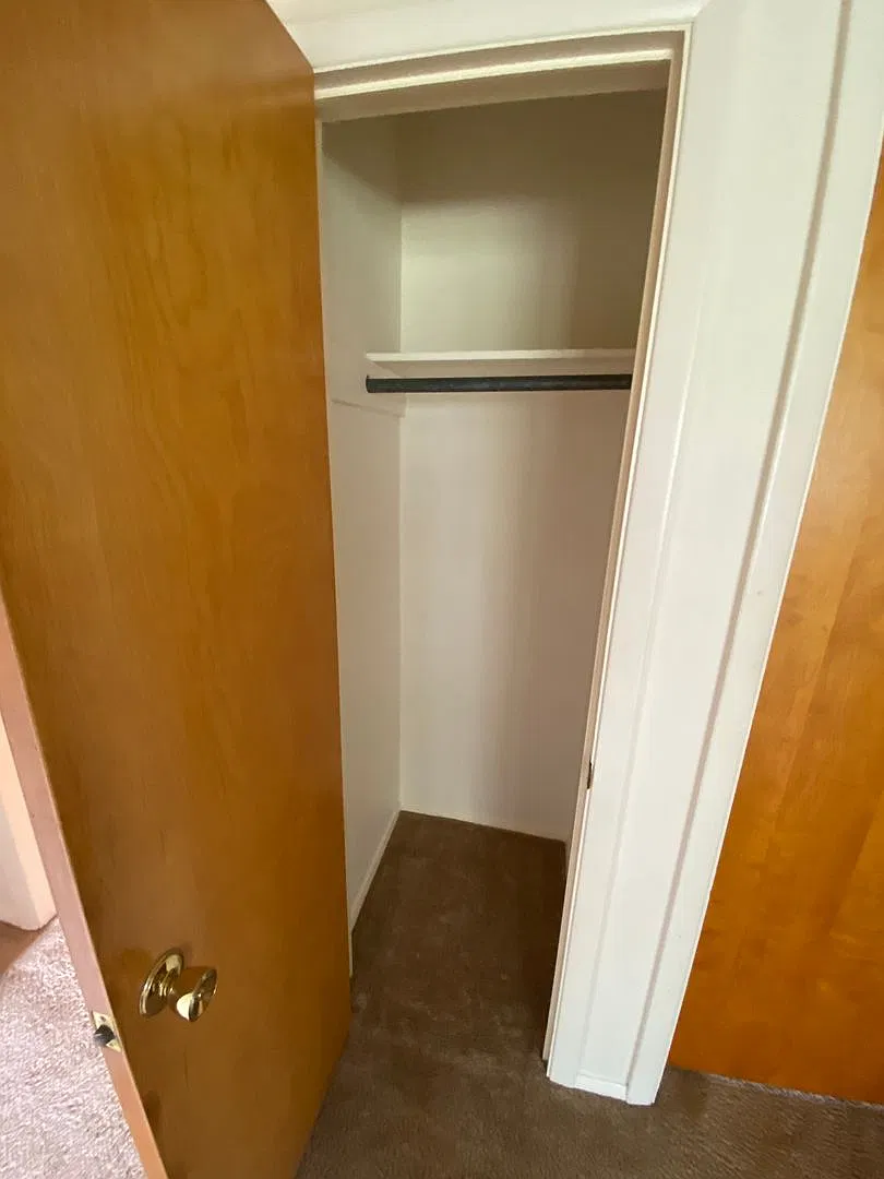 EHK Albany Property, LLC./ 96 Elsmere — Photo 4