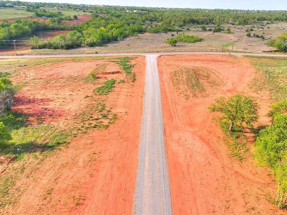 2nd image of 1221 Jerzee Mae Rd #33