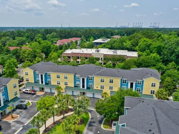 2000 Belle Isle Ave Unit 204, Mount Pleasant, SC 29464