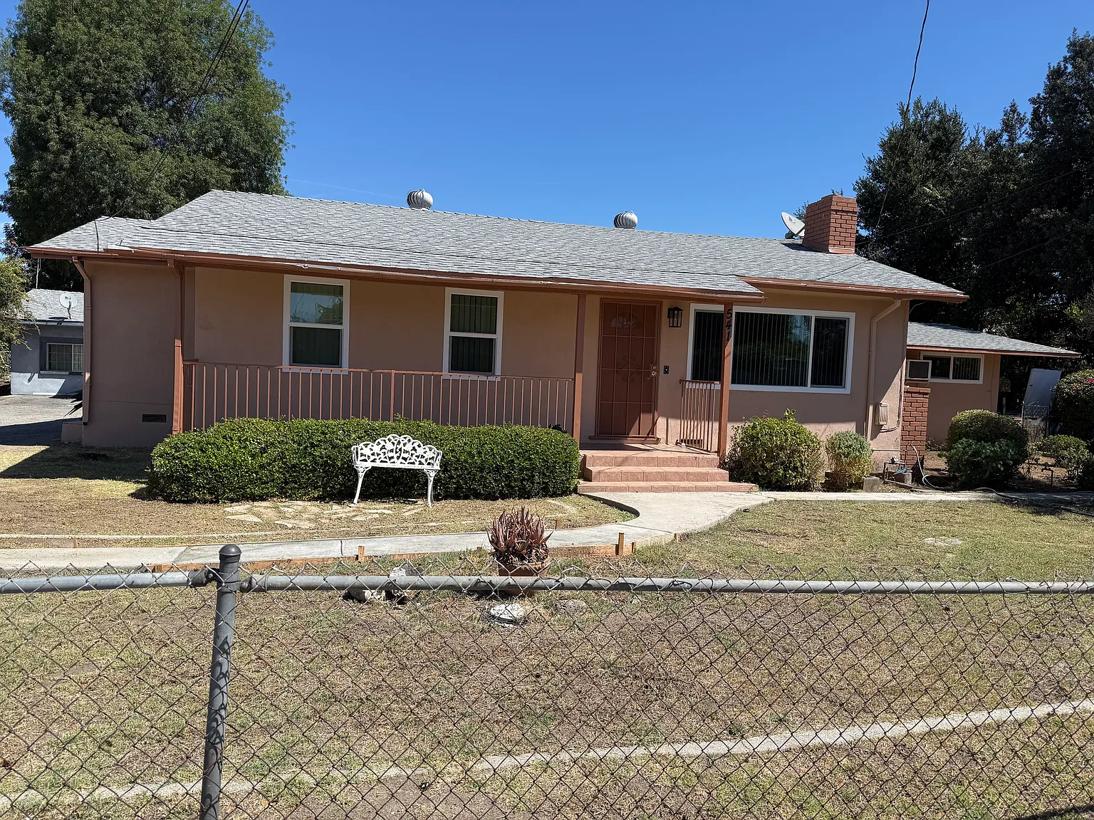 3 bed, 1529 sqft, $3,600 — Photo 1