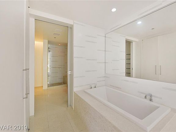 4th image of 3722 S Las Vegas Blvd #1911