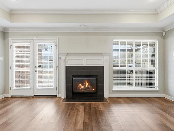 5th image of 3630 Aspen Cir