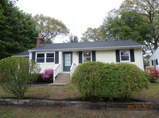 22 Cottonwood Ln, Rockland, MA 02370