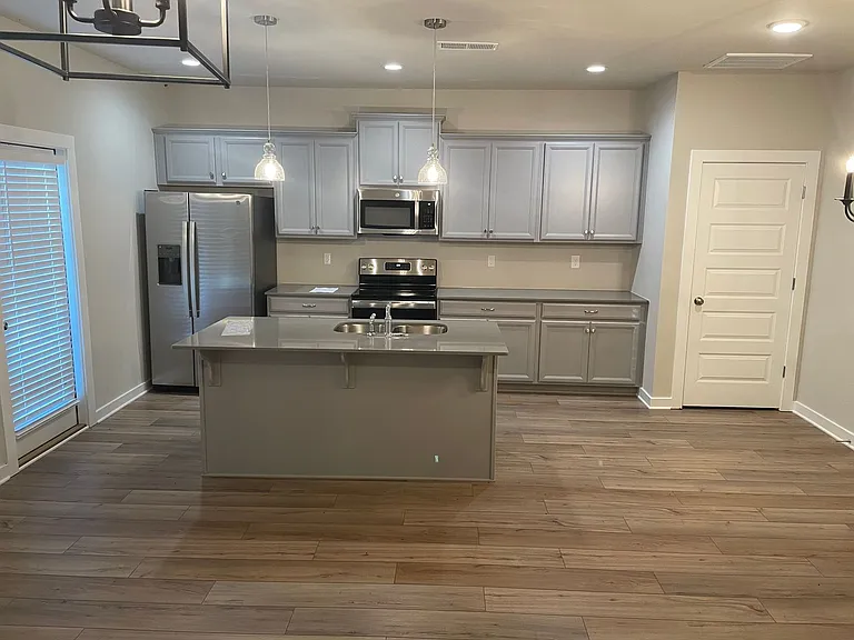 333 Buckhorn Cir — Photo 11