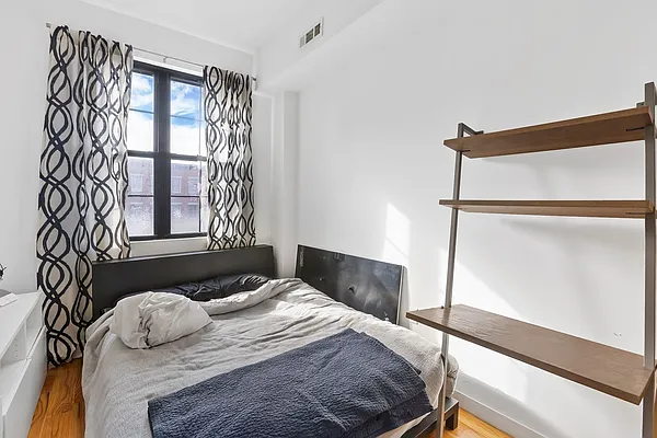 Sold by Corcoran | media 25