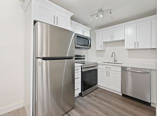 1Bd / 1Ba near Greenlake and Phinney Ridge - In-Unit Washer/Dryer, Seattle, WA 98103
