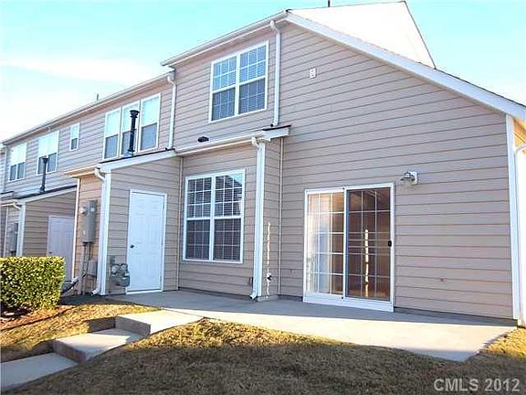2nd image of 8056 Lynwood Sq #0