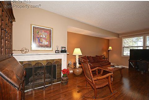 3rd image of 2220 20th Ave