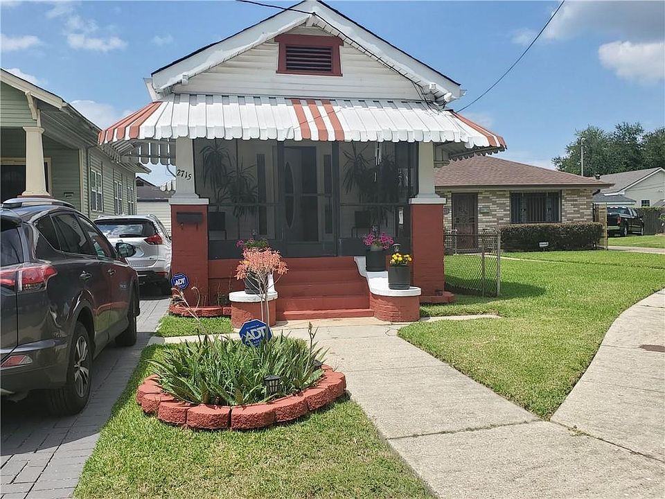 1st image of 2715 Myrtle St