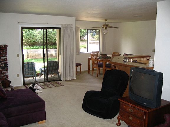 3rd image of 5640 Verner Oak Ct Unit 4