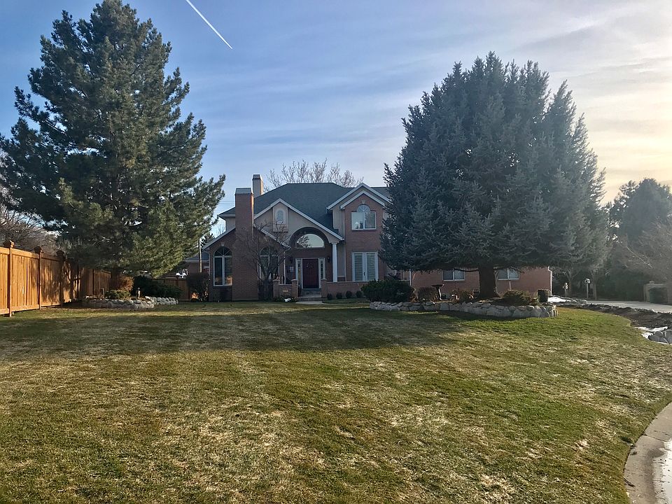 1st image of 2230 E Pinecreek Cir
